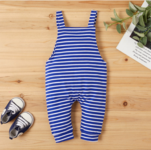 Laden Sie das Bild in den Galerie-Viewer, Set of 2 Baby Boy / Girl casual Rompers / Jumpsuit