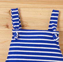 Laden Sie das Bild in den Galerie-Viewer, Set of 2 Baby Boy / Girl casual Rompers / Jumpsuit