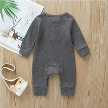 Laden Sie das Bild in den Galerie-Viewer, 2er Set Baby Junge/Mädchen Baumwolle gestrickt Stil solide Strickjacke langarm Jumpsuit