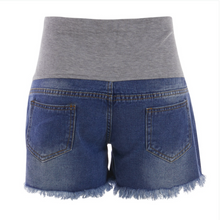 Laden Sie das Bild in den Galerie-Viewer, Ripped Maternity Belly Support Inelastic Denim Shorts