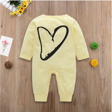 Laden Sie das Bild in den Galerie-Viewer, Baby Boy / Girl jumpsuit/ romper