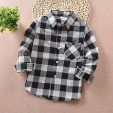 Laden Sie das Bild in den Galerie-Viewer, Trendy plaid Shirt for Kid