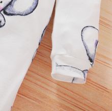 Laden Sie das Bild in den Galerie-Viewer, Baby toddler design print Jumpsuit/ romper