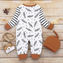 Laden Sie das Bild in den Galerie-Viewer, Stylish autumn leaves design long-sleeve Jumpsuit