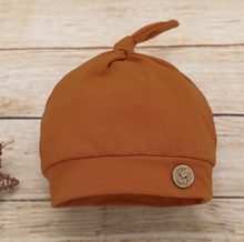 Laden Sie das Bild in den Galerie-Viewer, Stylish autumn leaves design long-sleeve Jumpsuit