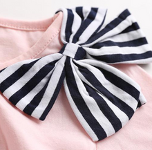 Laden Sie das Bild in den Galerie-Viewer, Stylish Long Sleeve Girl's Clothing Set