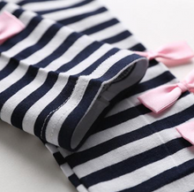 Laden Sie das Bild in den Galerie-Viewer, Stylish Long Sleeve Girl's Clothing Set