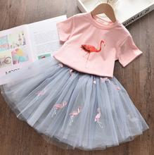 Laden Sie das Bild in den Galerie-Viewer, Flamingo design Fancy skirt & T-shirt Clothing Sets