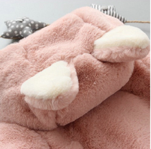 Laden Sie das Bild in den Galerie-Viewer, Solid Hooded 3D Ear and Tail Decor Baby Coat