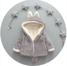Laden Sie das Bild in den Galerie-Viewer, Solid Hooded 3D Ear and Tail Decor Baby Coat