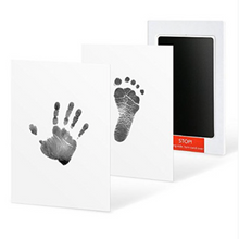 Laden Sie das Bild in den Galerie-Viewer, Baby Handprint/ Footprint IInkpad