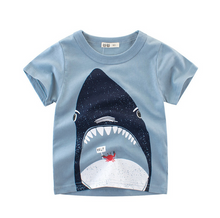 Laden Sie das Bild in den Galerie-Viewer, Kids Shark pattern T-shirt
