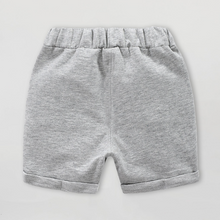 Laden Sie das Bild in den Galerie-Viewer, Kids stylish cotton shorts
