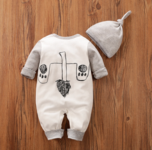 Laden Sie das Bild in den Galerie-Viewer, Baby toddler design print Jumpsuit/ romper
